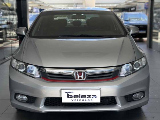HONDA CIVIC 1.8 LXS 16V FLEX 4P MANUAL